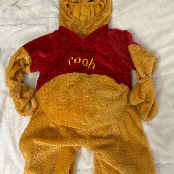 Disney Red and Tan Costume - Picture 1 of 5
